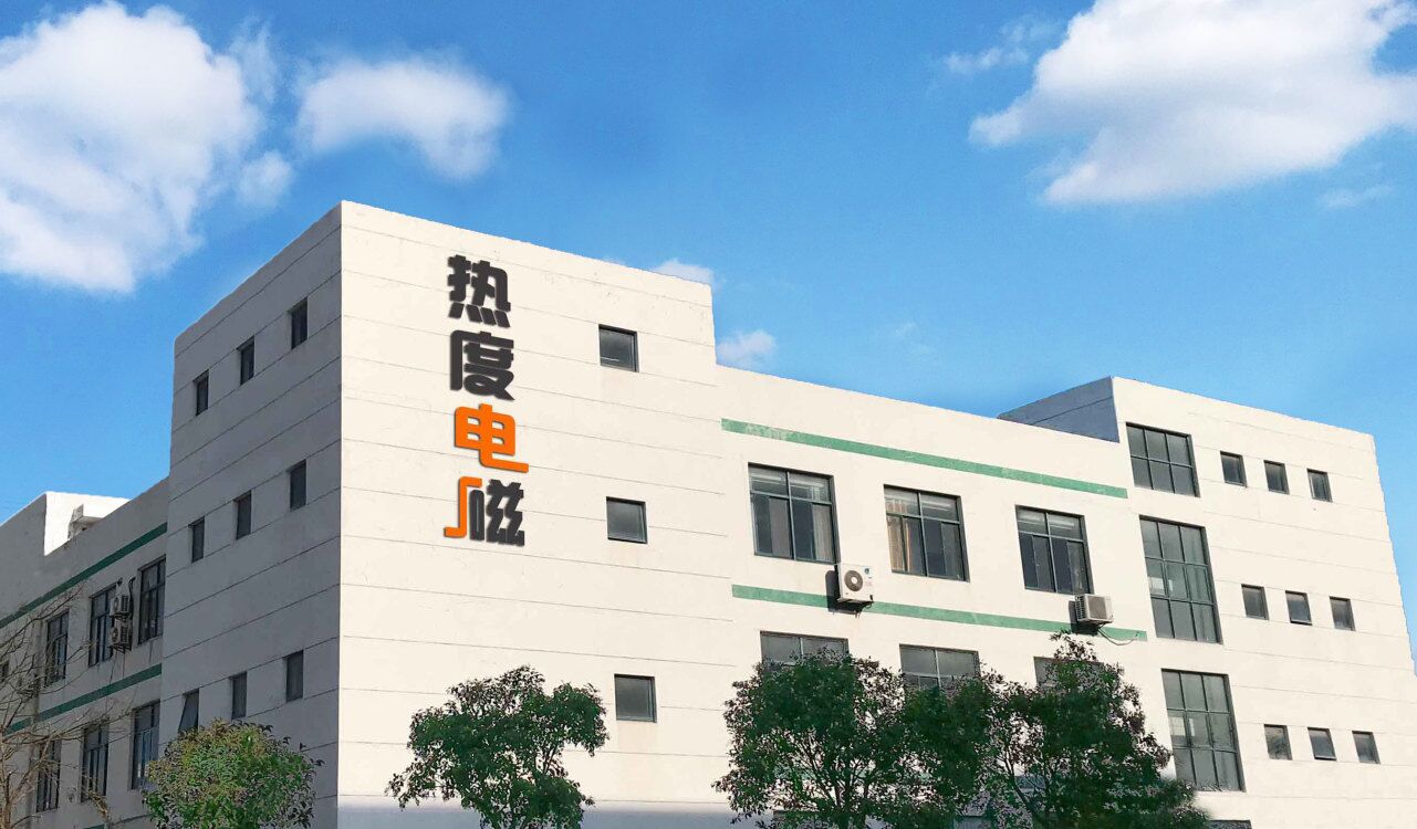 1690883677777640.jpg 2.jpg